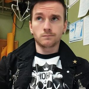 Meet your Posher, Edward